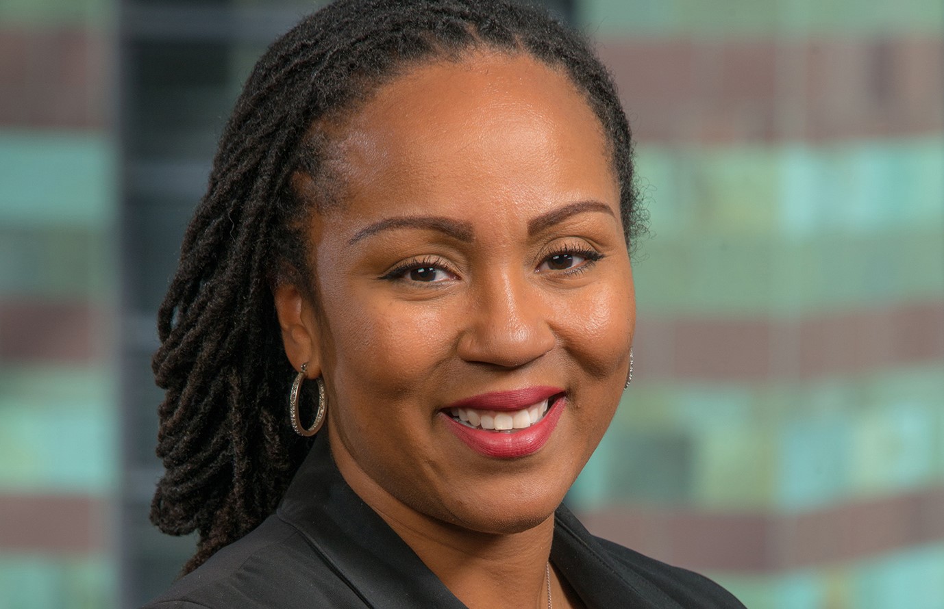 Roxann Favors Named Assistant Director/Chief Revenue Officer at Phoenix ...